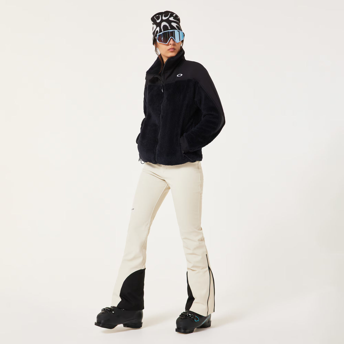 W. Mountain Fire Sherpa Black