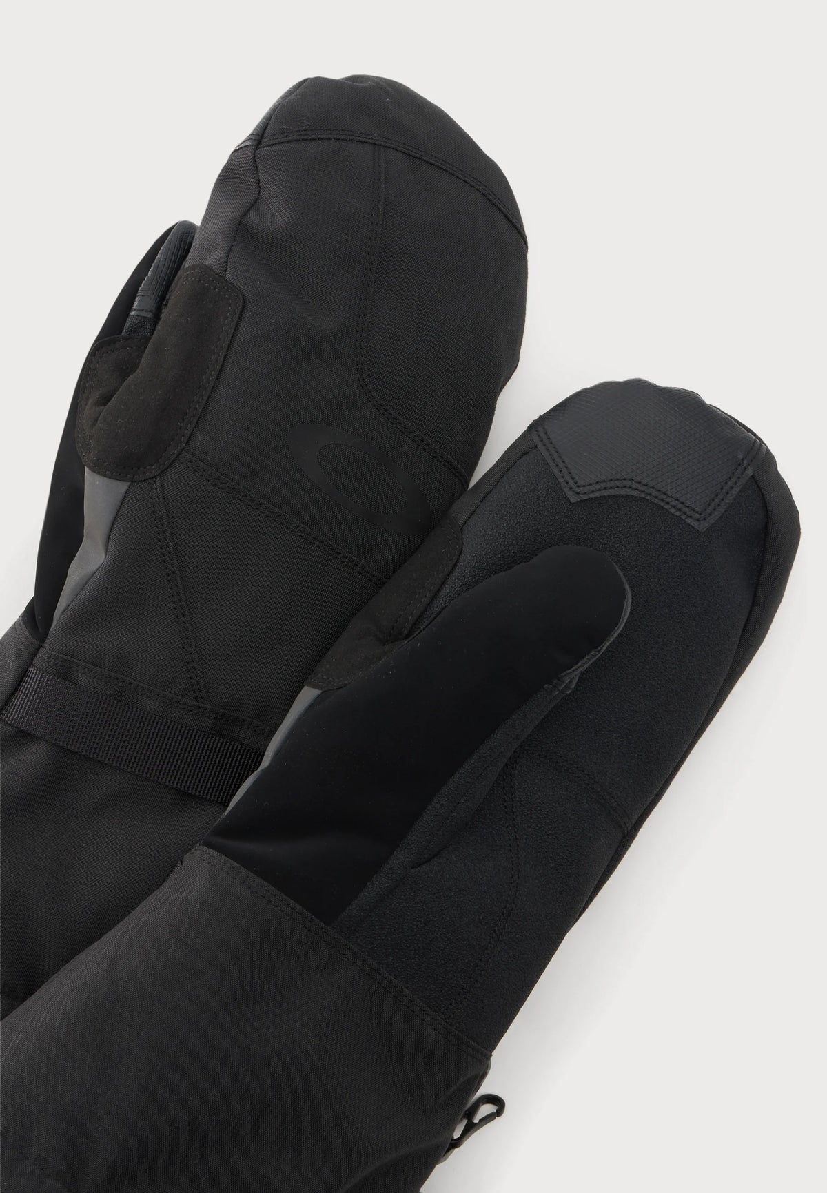Oakley Ridge Gore-Tex Gauntlet Mittens